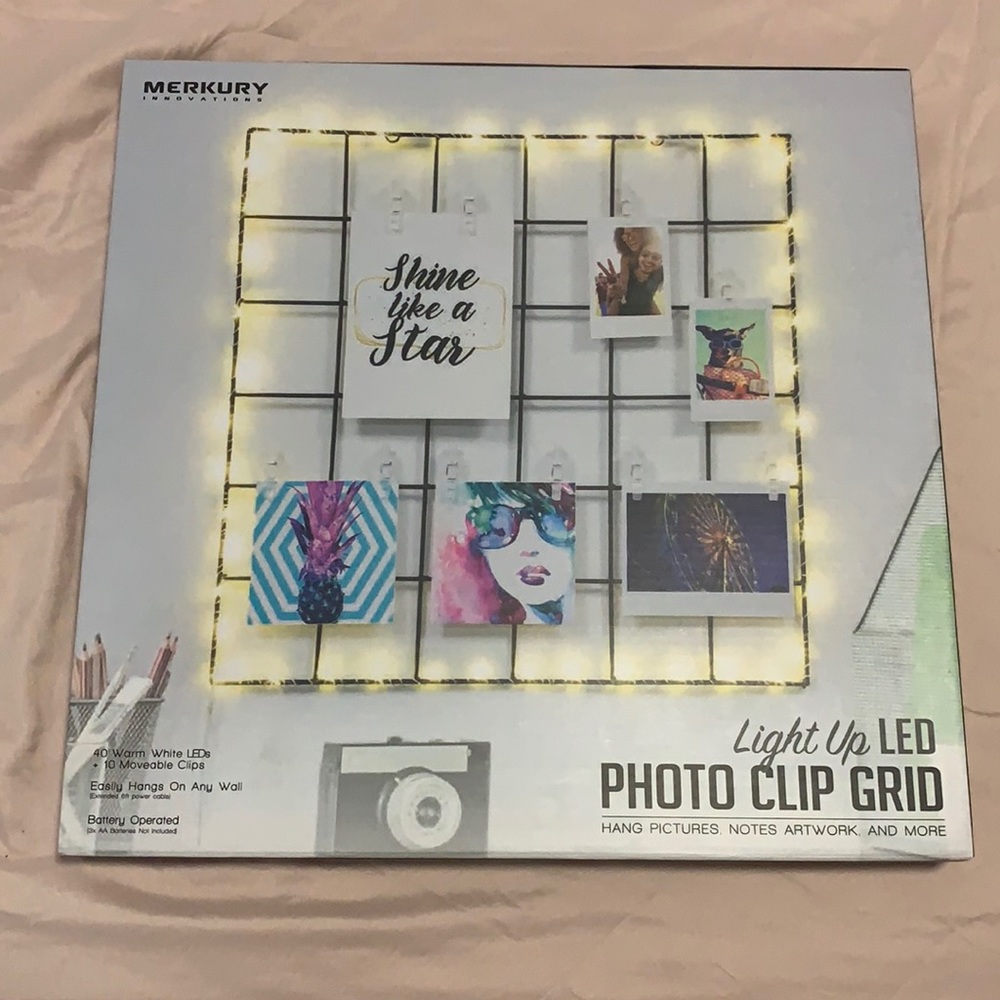 Photo clip grid